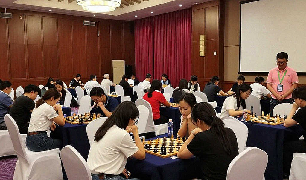 शीर्षक में बोधना सिवानंदन, बॉडी में इटैलियन 5.e5: एक इंस्ट्रक्शनल पैकेज का ऑडिट
