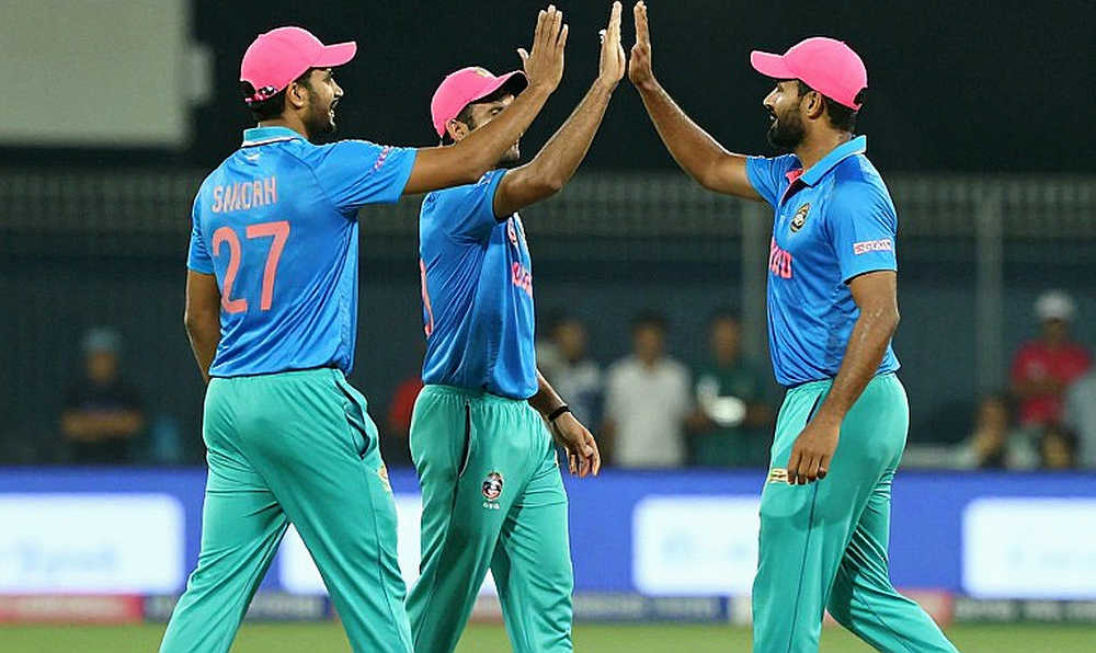 जहाँ स्कोरकार्ड चुप हो जाता है: क्रिकेट के अभिलेख की वह खाली कॉलम, जिसमें एक पूरा सीज़न गुम है जहाँ स्कोरकार्ड चुप हो जाता है: क्रिकेट के अभिलेख की वह खाली कॉलम, जिसमें एक पूरा सीज़न गुम है